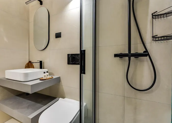 Romana Experience 4*